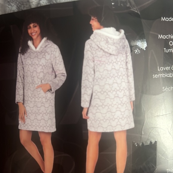 Disney Other - Disney robe lounger cozy hooded hoodie sweater fleece Sherpa Mickey ears cute